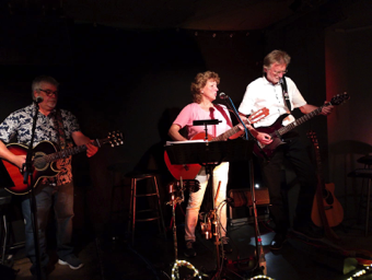 01 2024-07-20 Schirmbar 01