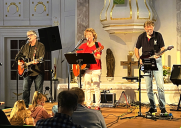 01 2024-07-20 Schirmbar 01